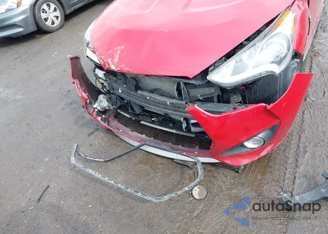 2016 Hyundai Veloster Turbo z USA, uszkodzony, nr VIN KMHTC6AE5GU272754